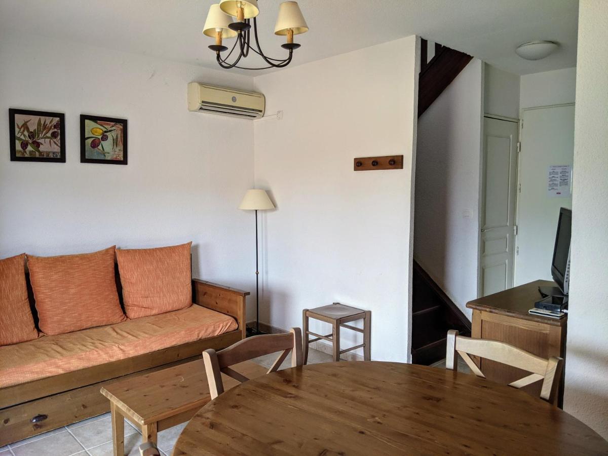 Maisonnette Dans Domaine Avec Piscine A Nyons, Pays Des Olives ภายนอก รูปภาพ