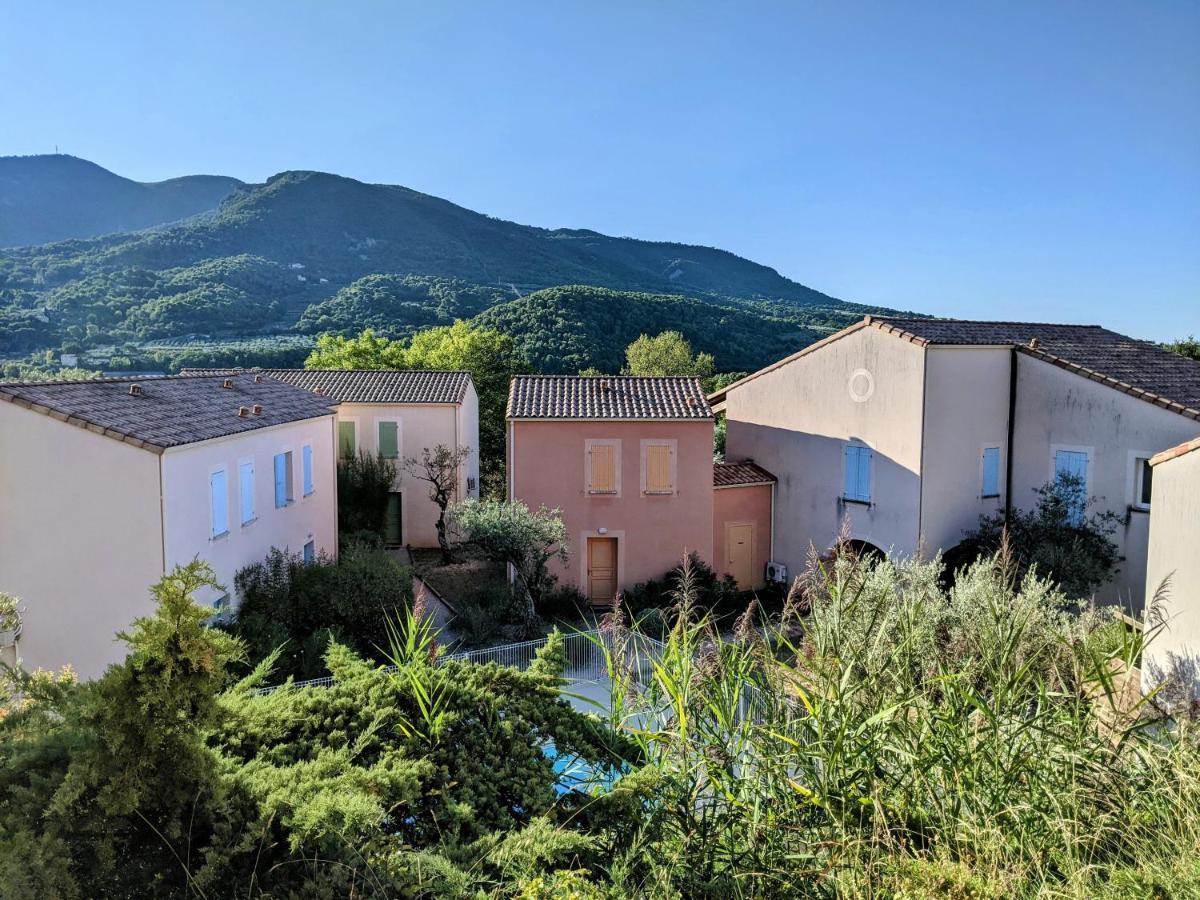 Maisonnette Dans Domaine Avec Piscine A Nyons, Pays Des Olives ภายนอก รูปภาพ