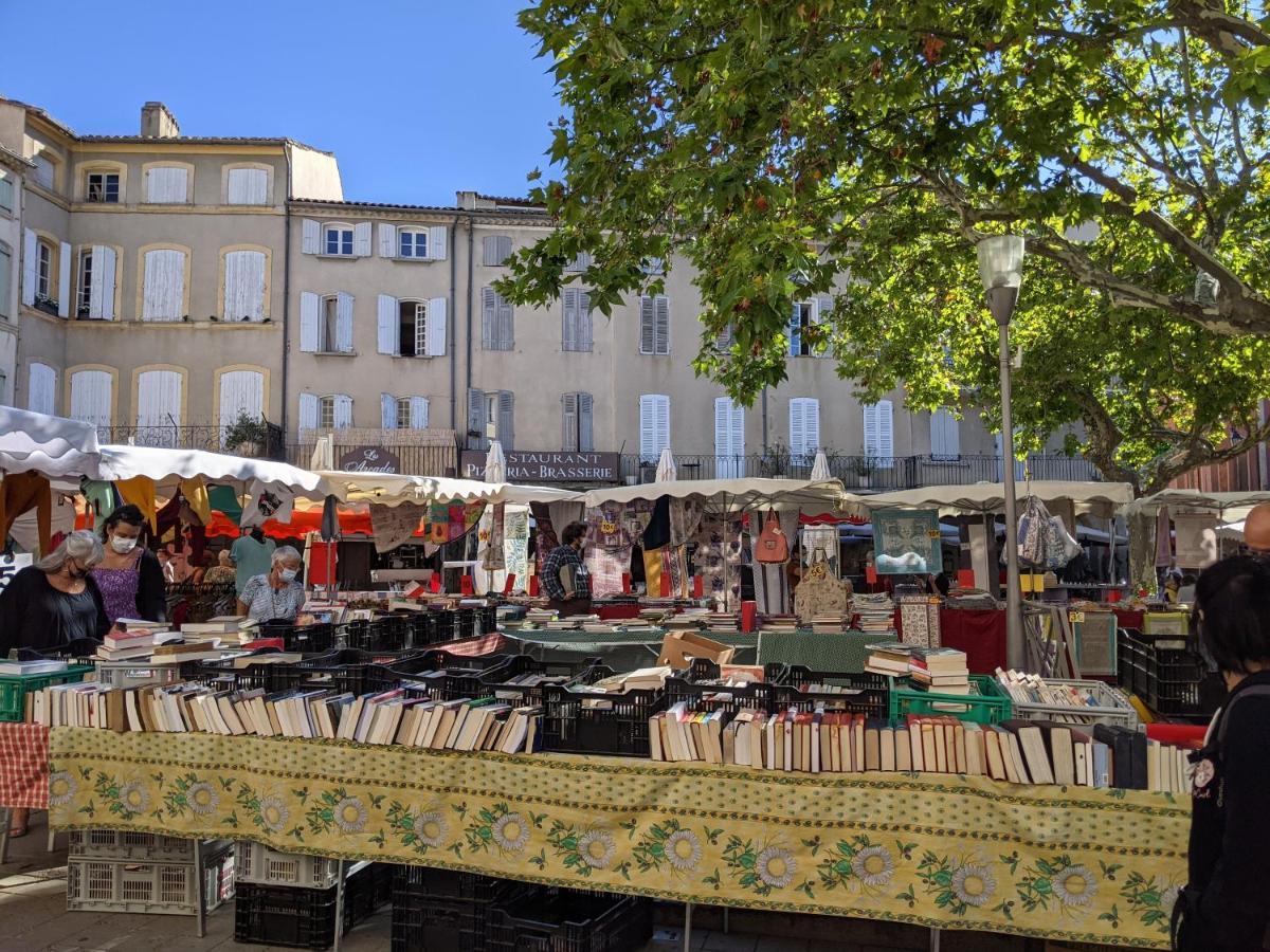 Maisonnette Dans Domaine Avec Piscine A Nyons, Pays Des Olives ภายนอก รูปภาพ