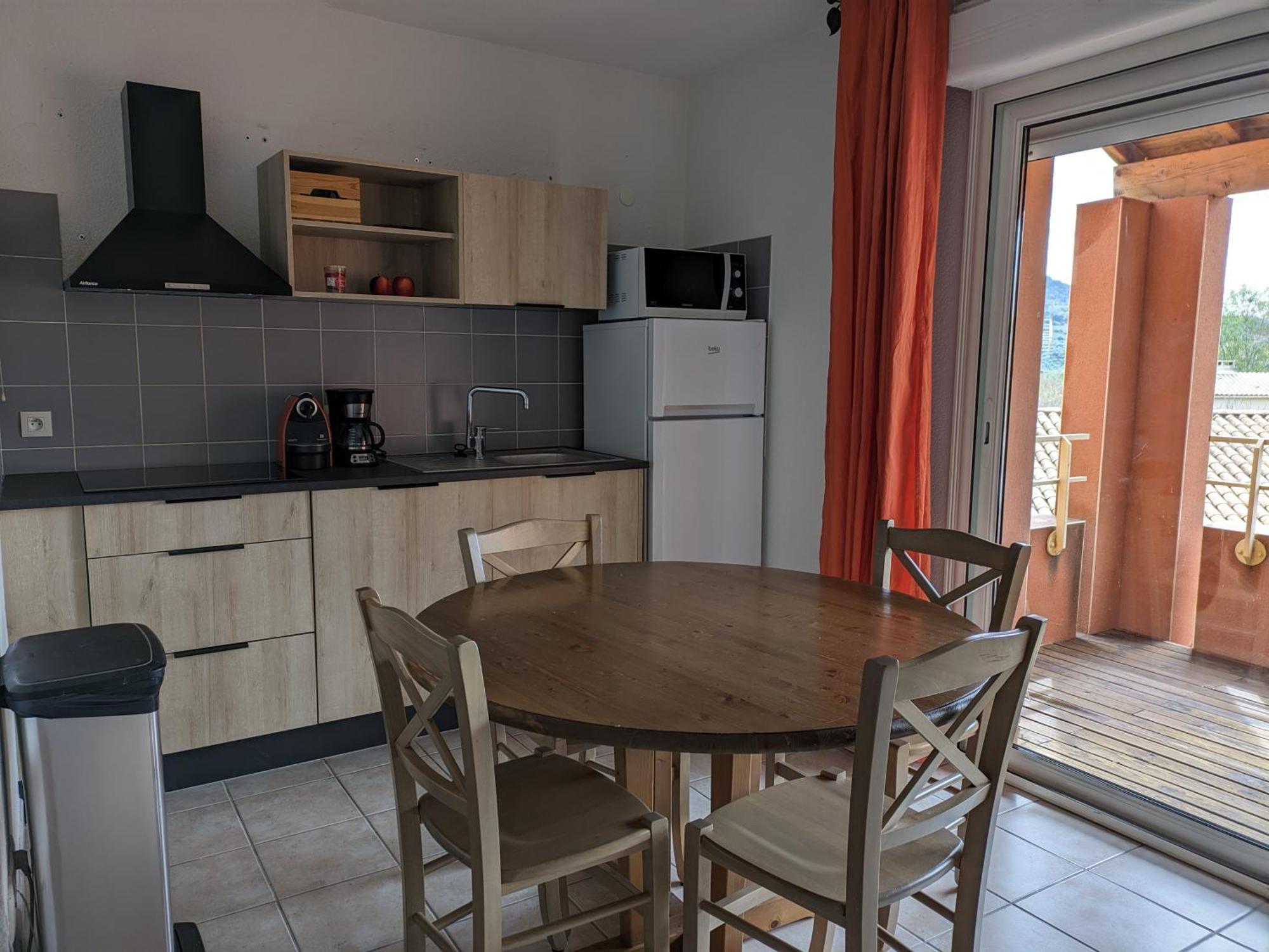 Maisonnette Dans Domaine Avec Piscine A Nyons, Pays Des Olives ภายนอก รูปภาพ